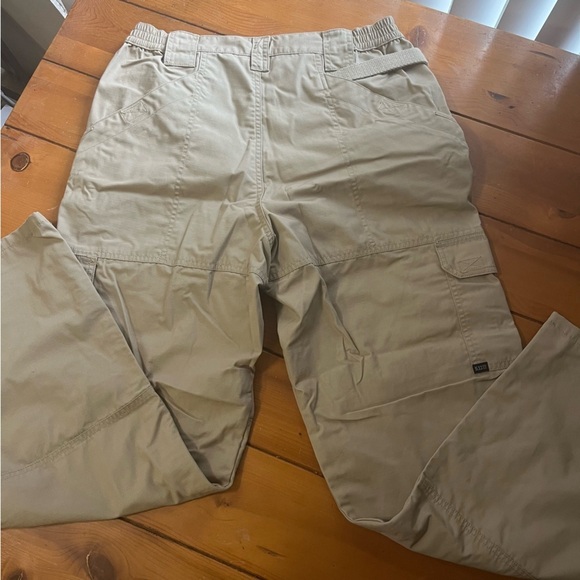 5.11 Tactical Men’s Ivory Color Tactical Cargo Pants New Without Tags Size 34x32 - Picture 4 of 7